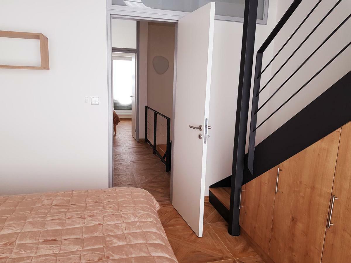 G.Apartment'S Klinovec Лоучна-под-Клиновцем Экстерьер фото